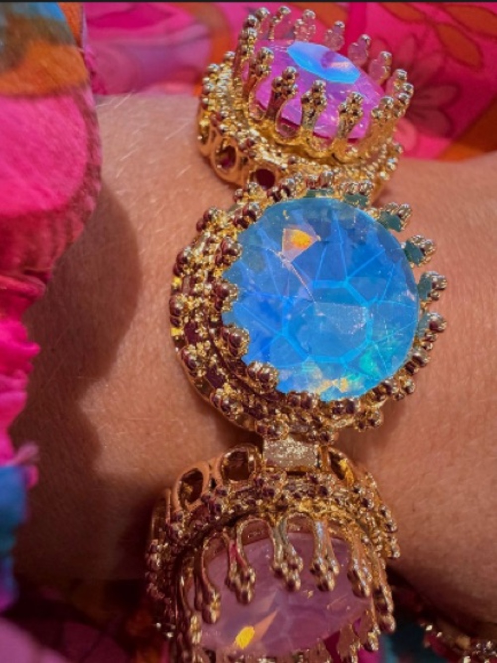 NEW Feed Me Gems Rainbow Opal Pastel Queen Bracelet - Picture 2 of 16